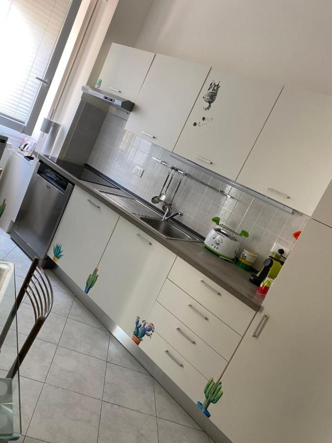 Polly Apartment Rapallo Luaran gambar